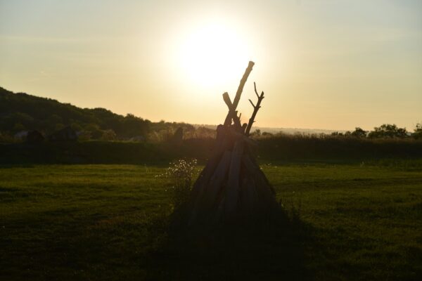 Захід сонця в Буші