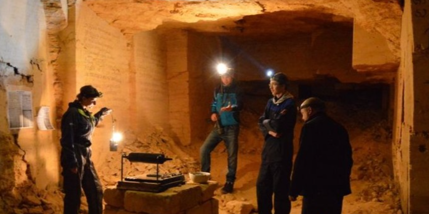 Повний гід по одеським катакомбам