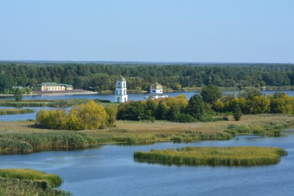 Ржищів3